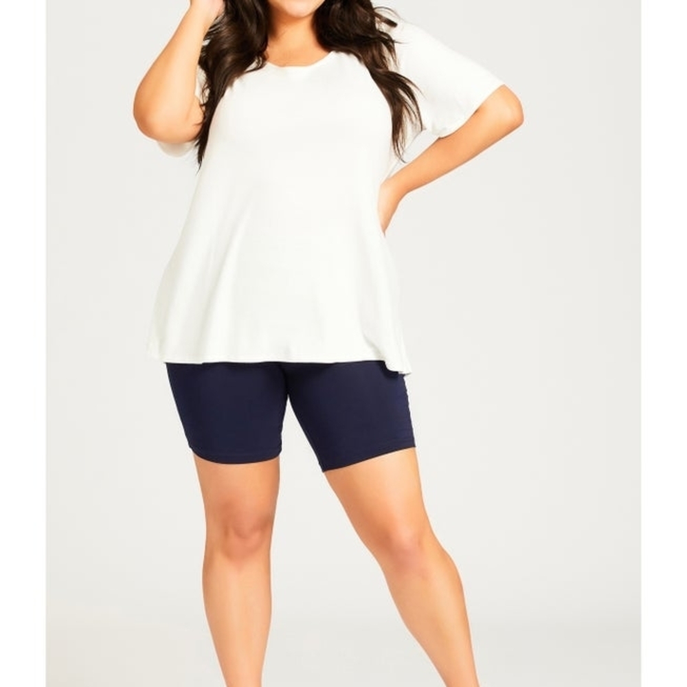 Avenue Women's Dark Blue Bike Shorts
